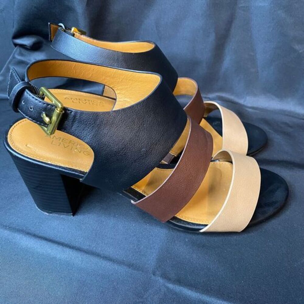 American Living Women's Black &‎ Brown Strappy Chunky Block Heels Size 9